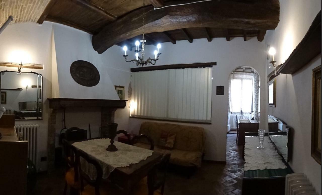 Non Ditelo Al Duca - Lo Spagna Spoleto Bagian luar foto