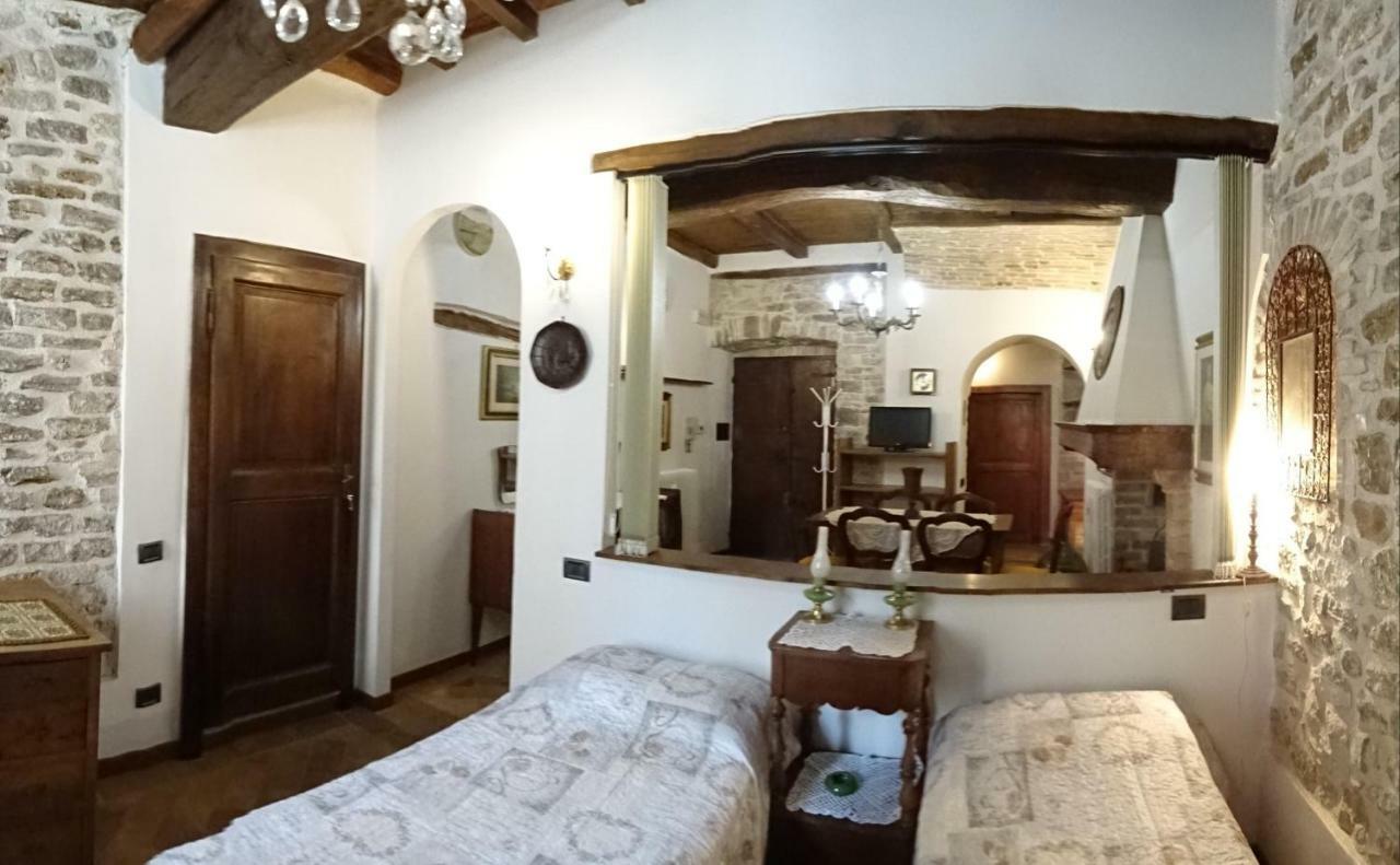 Non Ditelo Al Duca - Lo Spagna Spoleto Bagian luar foto