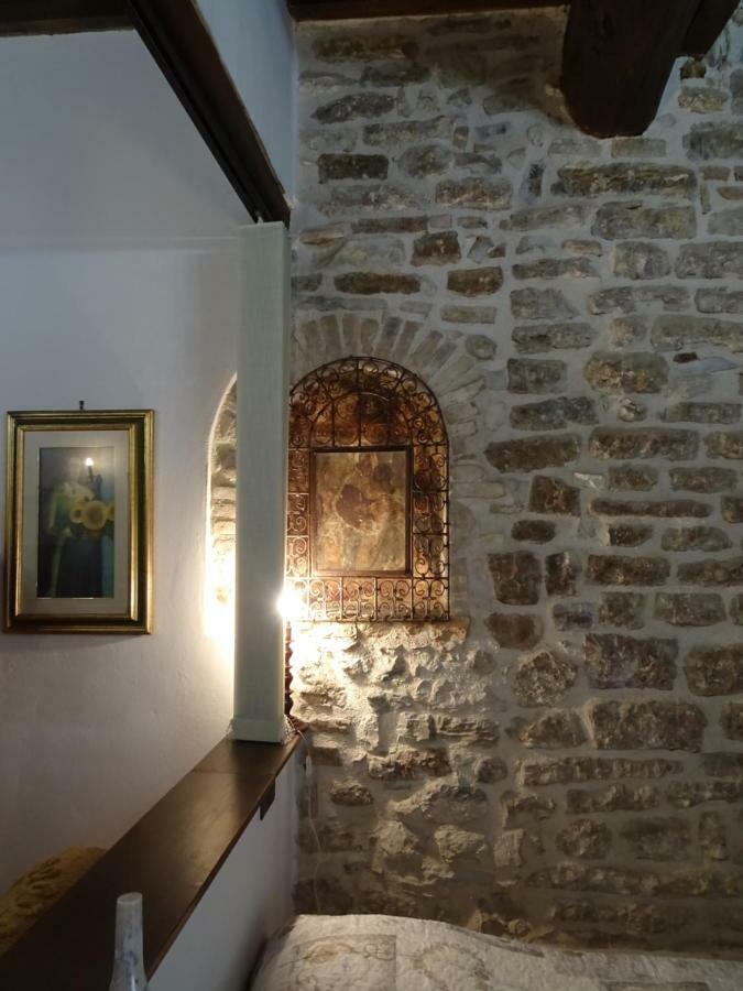 Non Ditelo Al Duca - Lo Spagna Spoleto Bagian luar foto